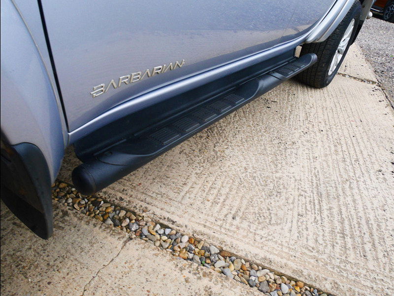 Mitsubishi L200 2.5 DI-D Barbarian 4WD Euro 5 4dr (LB) 4dr Manual 2025