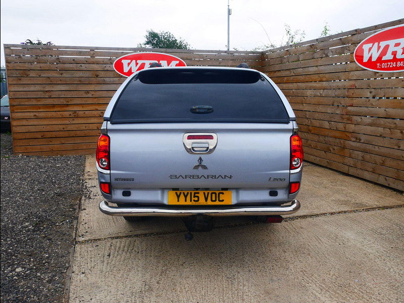 Mitsubishi L200 2.5 DI-D Barbarian 4WD Euro 5 4dr (LB) 4dr Manual 2025