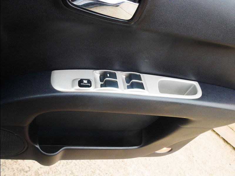 Mitsubishi L200 2.5 DI-D Barbarian 4WD Euro 5 4dr (LB) 4dr Manual 2025