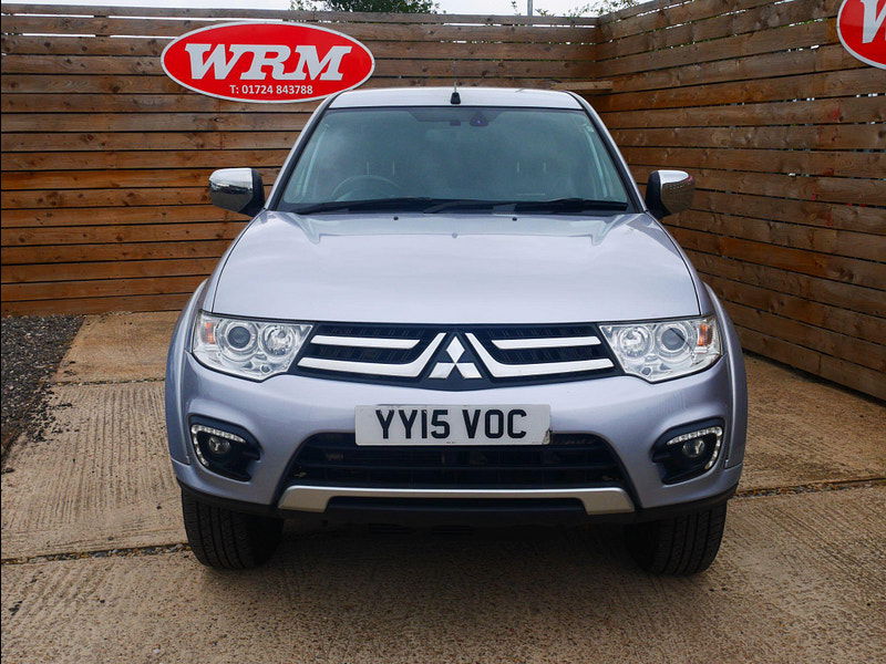 Mitsubishi L200 2.5 DI-D Barbarian 4WD Euro 5 4dr (LB) 4dr Manual 2025