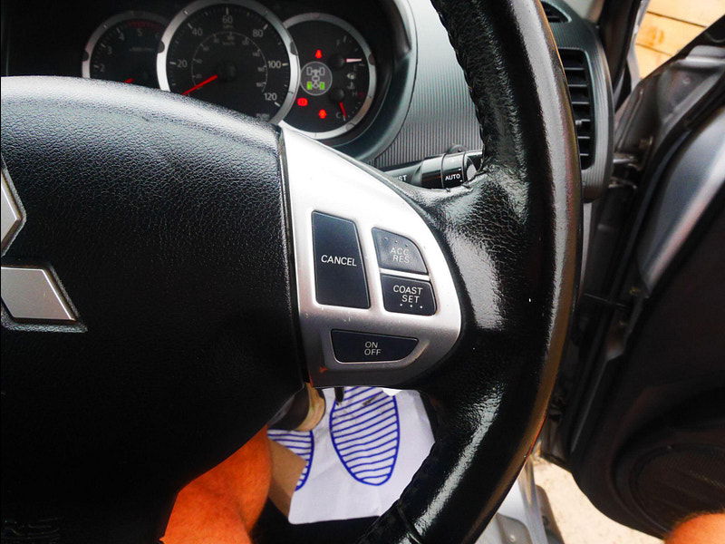 Mitsubishi L200 2.5 DI-D Barbarian 4WD Euro 5 4dr (LB) 4dr Manual 2025