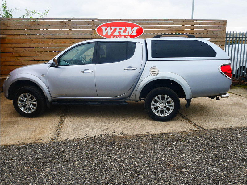 Mitsubishi L200 2.5 DI-D Barbarian 4WD Euro 5 4dr (LB) 4dr Manual 2025