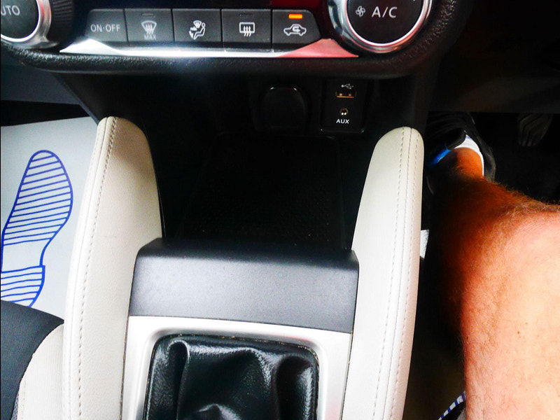 Nissan Micra 0.9 IG-T N-Connecta Euro 6 (s/s) 5dr 5dr Manual 2025