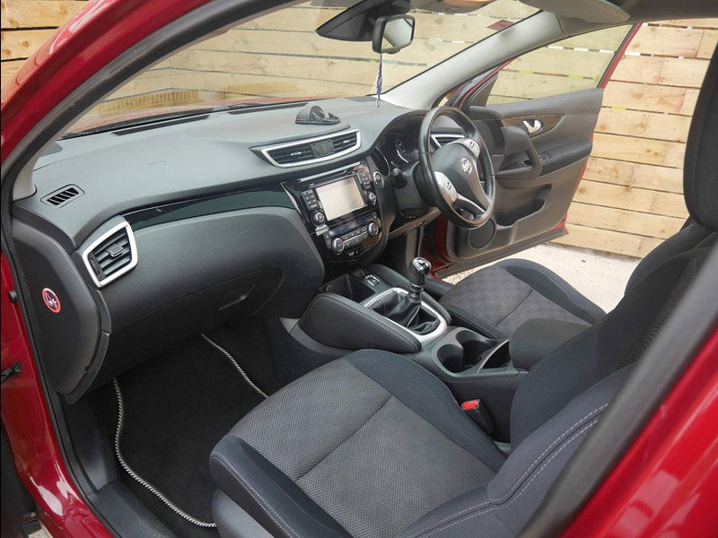 Nissan Qashqai 1.5 dCi Acenta Premium 2WD Euro 5 (s/s) 5dr 5dr Manual 2025