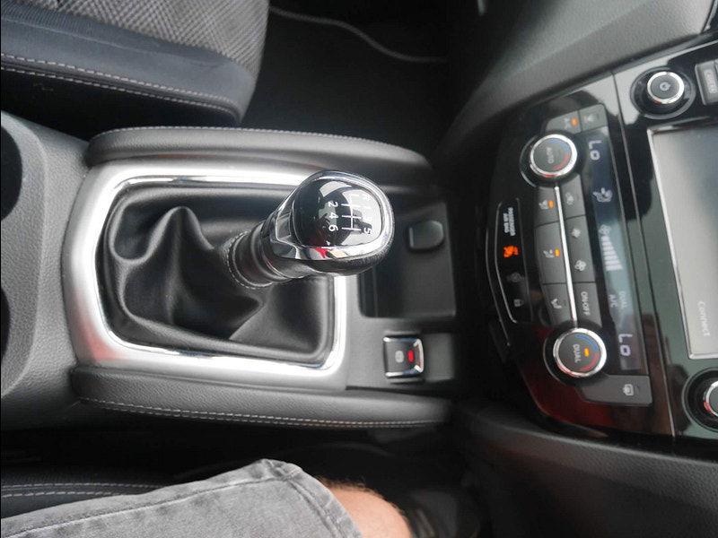 Nissan Qashqai 1.5 dCi Acenta Premium 2WD Euro 5 (s/s) 5dr 5dr Manual 2025