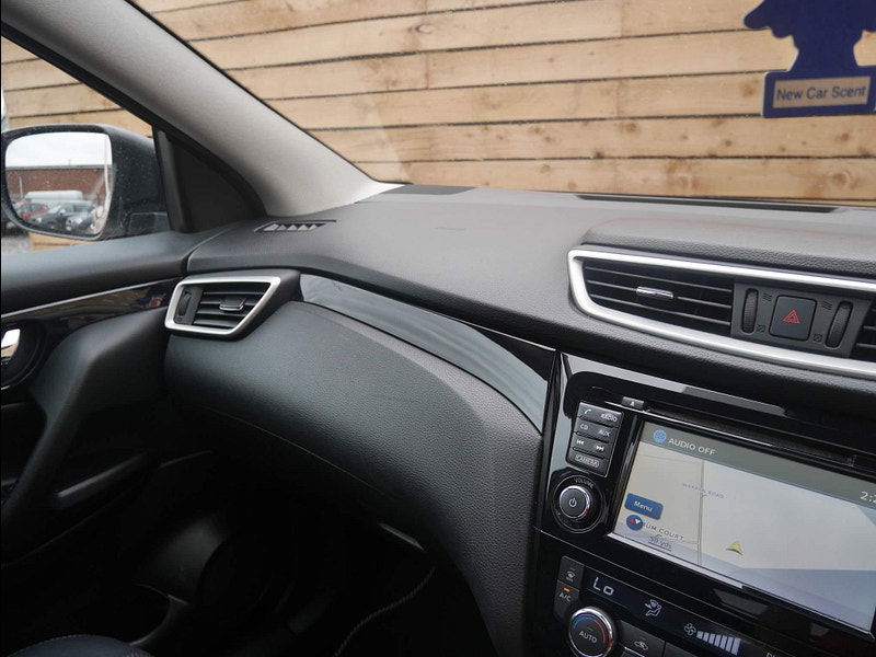 Nissan Qashqai 1.5 dCi Acenta Premium 2WD Euro 5 (s/s) 5dr 5dr Manual 2025