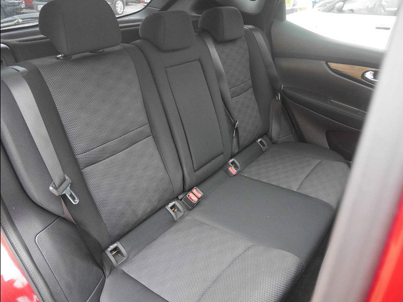 Nissan Qashqai 1.5 dCi Acenta Premium 2WD Euro 5 (s/s) 5dr 5dr Manual 2025