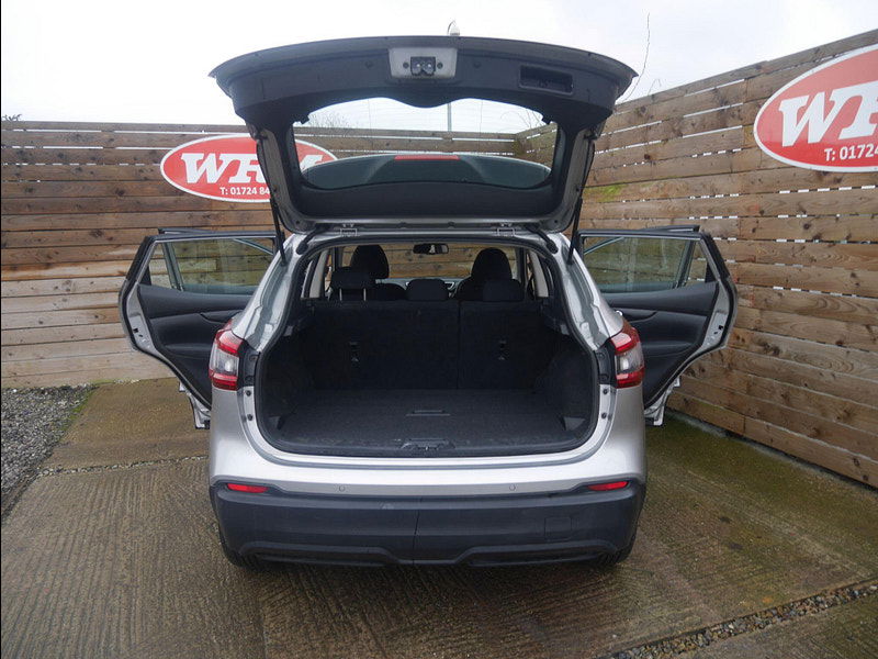 Nissan Qashqai 1.5 dCi Acenta Premium SUV 5dr Diesel Manual Euro 6 (s/s) (115 ps) 5dr Manual 2026