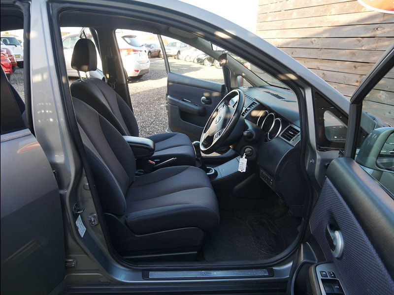 Nissan Tiida  5dr Manual 2025