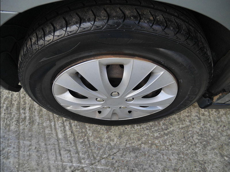 Nissan Tiida  5dr Manual 2025