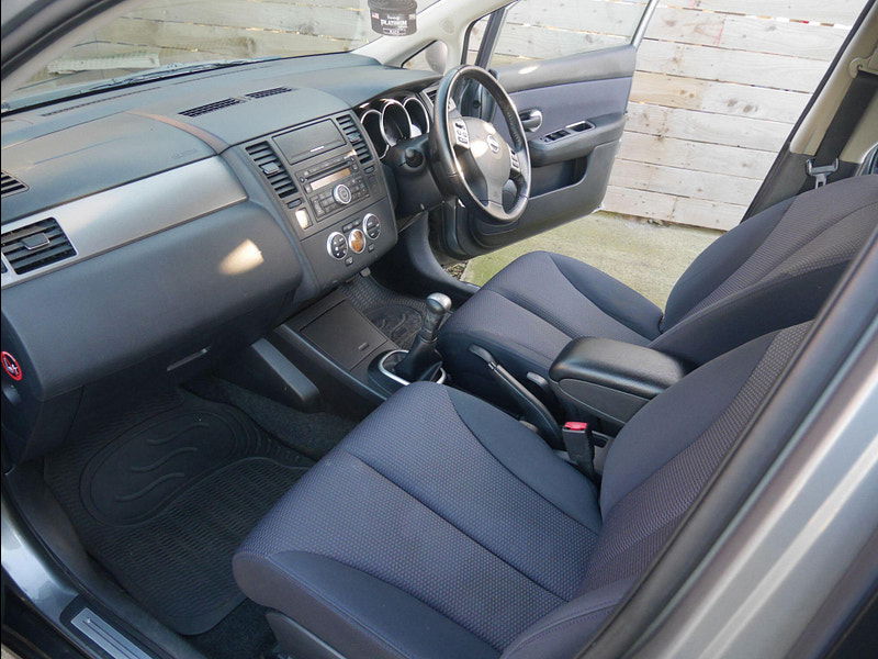 Nissan Tiida  5dr Manual 2025