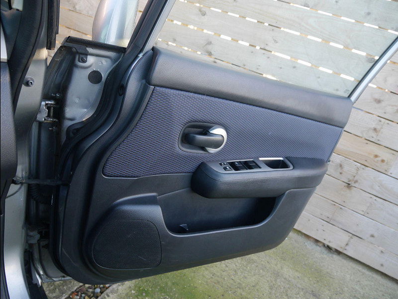 Nissan Tiida  5dr Manual 2025