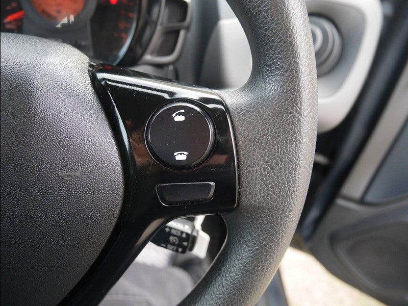 Peugeot 108 1.0 Active Hatchback 3dr Petrol Manual Euro 6 (s/s) (72 ps) 3dr Manual 2026