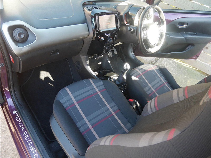 Peugeot 108 1.2 VTi PureTech Allure Hatchback 5dr Petrol Manual Euro 5 (82 ps) 5dr Manual 2026