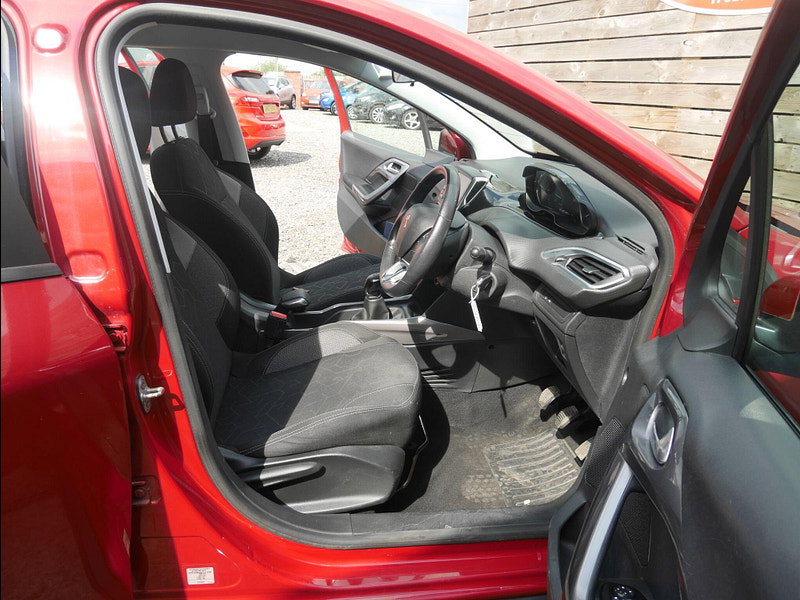 Peugeot 2008 1.2 PureTech Active SUV 5dr Petrol Manual Euro 6 (s/s) (82 ps) 5dr Manual 2026