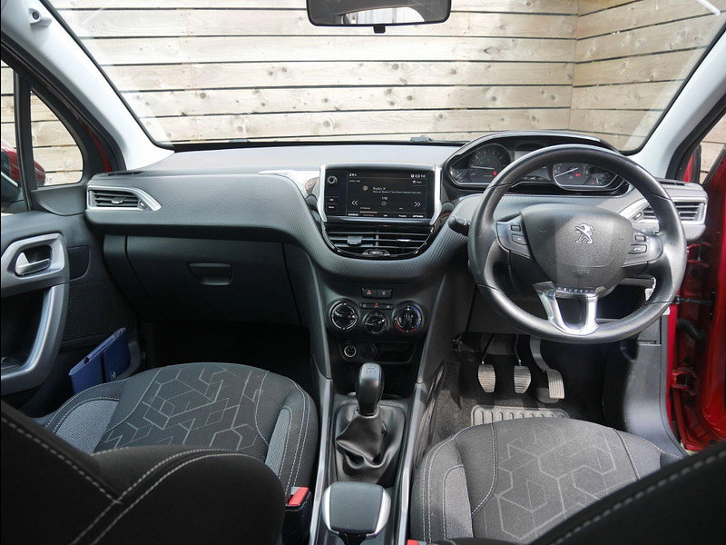 Peugeot 2008 1.2 PureTech Active SUV 5dr Petrol Manual Euro 6 (s/s) (82 ps) 5dr Manual 2026