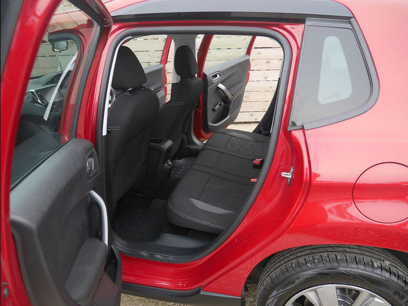 Peugeot 2008 1.2 PureTech Active SUV 5dr Petrol Manual Euro 6 (s/s) (82 ps) 5dr Manual 2025