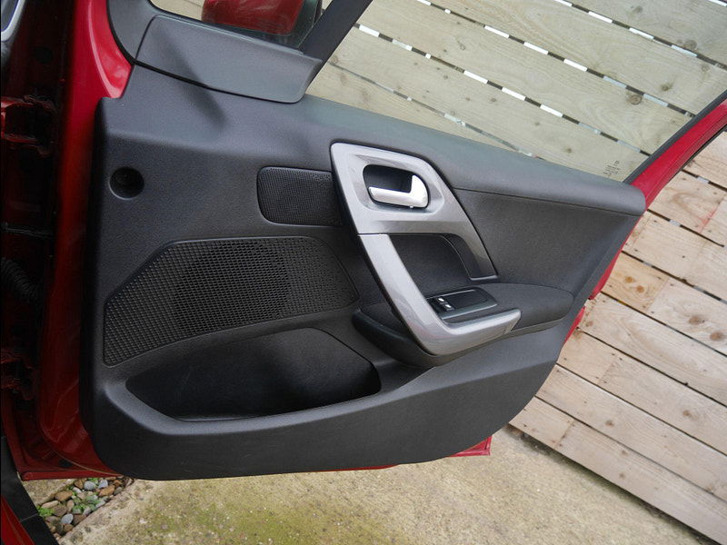 Peugeot 2008 1.2 PureTech Active SUV 5dr Petrol Manual Euro 6 (s/s) (82 ps) 5dr Manual 2025