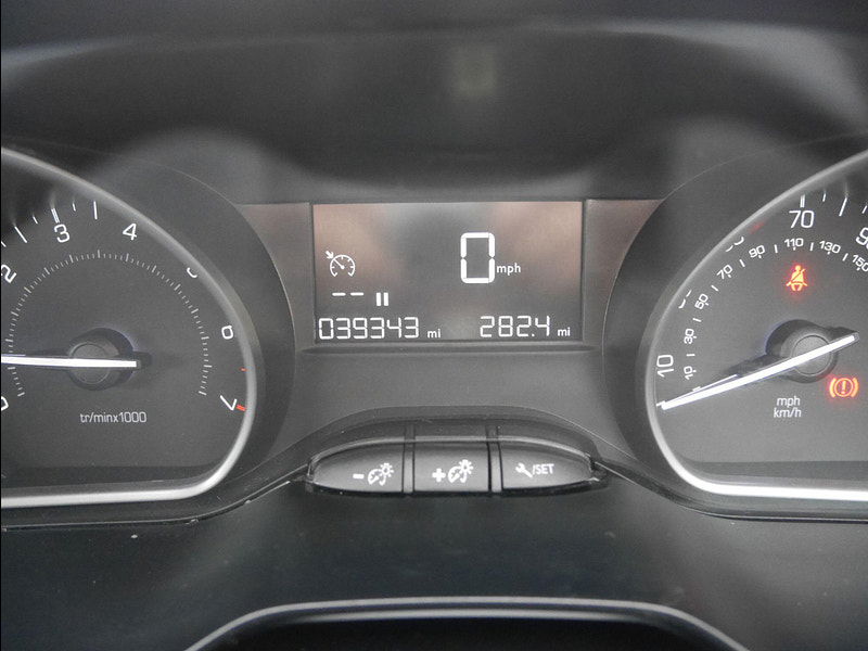 Peugeot 2008 1.2 PureTech Active SUV 5dr Petrol Manual Euro 6 (s/s) (82 ps) 5dr Manual 2025