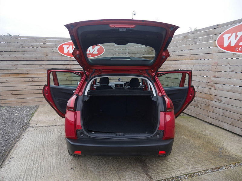 Peugeot 2008 1.2 PureTech Active SUV 5dr Petrol Manual Euro 6 (s/s) (82 ps) 5dr Manual 2025