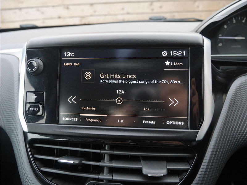 Peugeot 2008 1.2 PureTech Active SUV 5dr Petrol Manual Euro 6 (s/s) (82 ps) 5dr Manual 2025