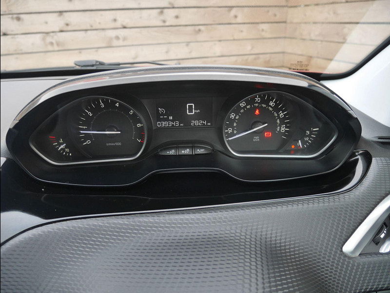 Peugeot 2008 1.2 PureTech Active SUV 5dr Petrol Manual Euro 6 (s/s) (82 ps) 5dr Manual 2025