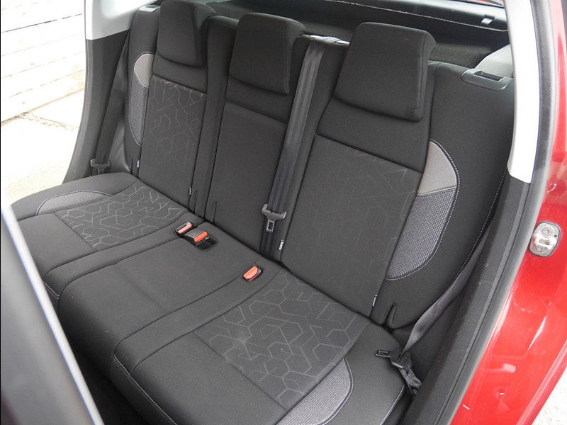 Peugeot 2008 1.2 PureTech Active SUV 5dr Petrol Manual Euro 6 (s/s) (82 ps) 5dr Manual 2025