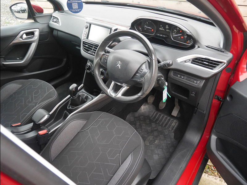 Peugeot 2008 1.2 PureTech Active SUV 5dr Petrol Manual Euro 6 (s/s) (82 ps) 5dr Manual 2025