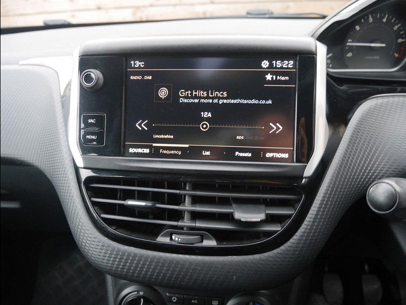 Peugeot 2008 1.2 PureTech Active SUV 5dr Petrol Manual Euro 6 (s/s) (82 ps) 5dr Manual 2025