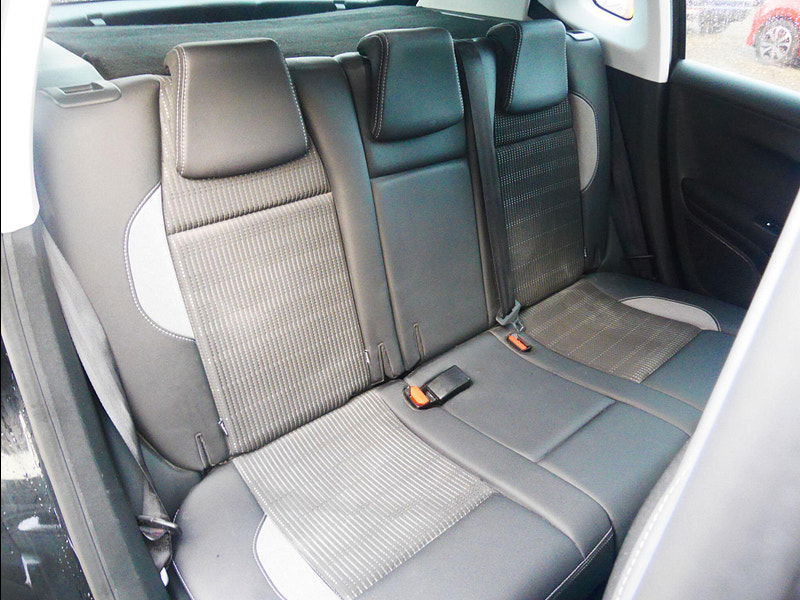 Peugeot 2008 1.2 PureTech GPF Allure SUV 5dr Petrol Manual Euro 6 (s/s) (130 ps) 5dr Manual 2026