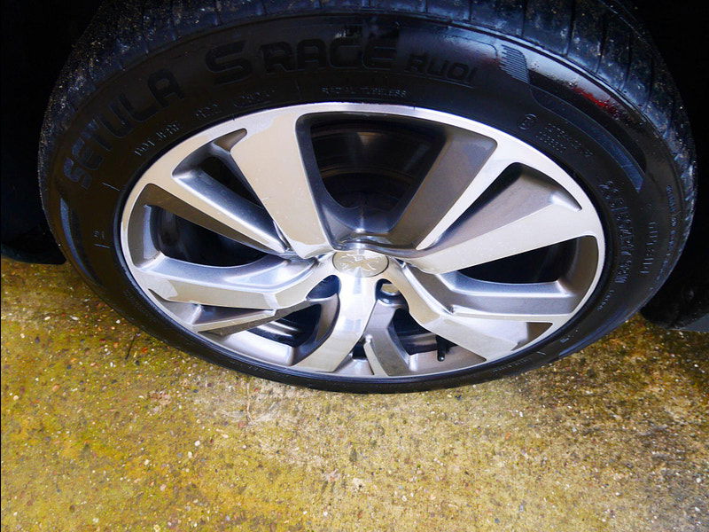 Peugeot 2008 1.2 PureTech GPF Allure SUV 5dr Petrol Manual Euro 6 (s/s) (130 ps) 5dr Manual 2026