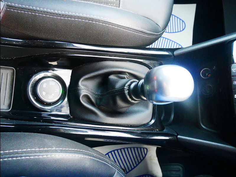 Peugeot 2008 1.2 PureTech GPF Allure SUV 5dr Petrol Manual Euro 6 (s/s) (130 ps) 5dr Manual 2026