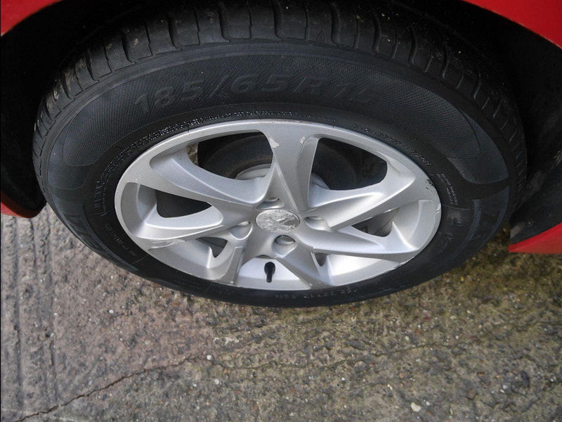 Peugeot 208 1.2 PureTech Active Hatchback 5dr Petrol Manual Euro 6 (82 ps) 5dr Manual 2026