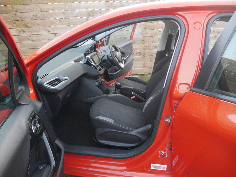 Peugeot 208 1.2 PureTech Active Hatchback 5dr Petrol Manual Euro 6 (82 ps) 5dr Manual 2026