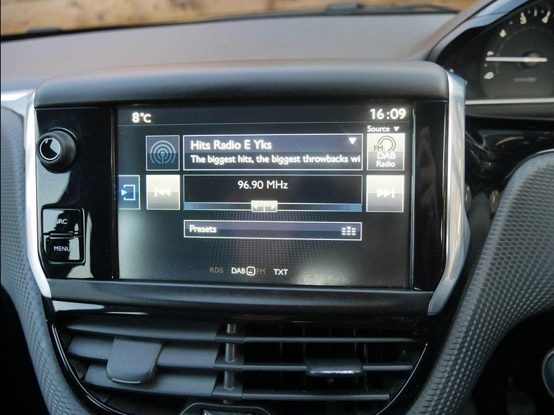 Peugeot 208 1.2 PureTech Active Hatchback 5dr Petrol Manual Euro 6 (82 ps) 5dr Manual 2026