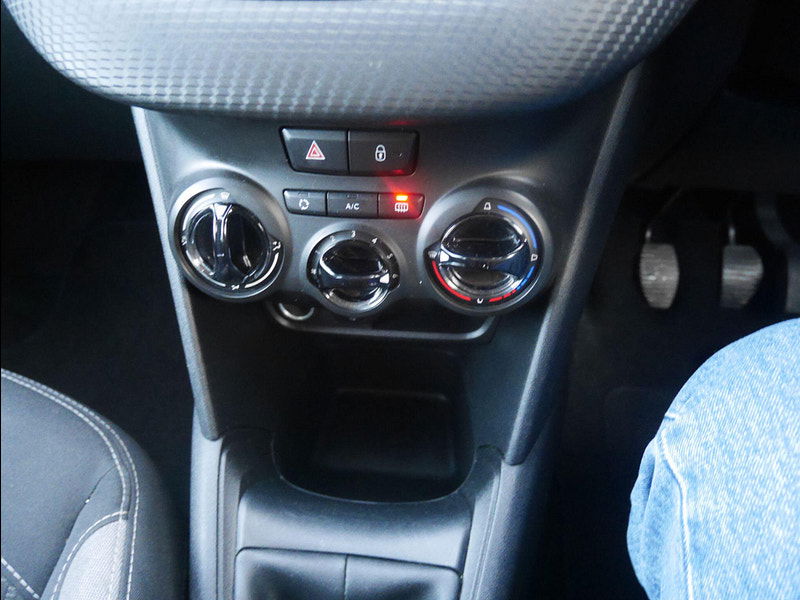 Peugeot 208 1.2 PureTech Active Hatchback 5dr Petrol Manual Euro 6 (82 ps) 5dr Manual 2026