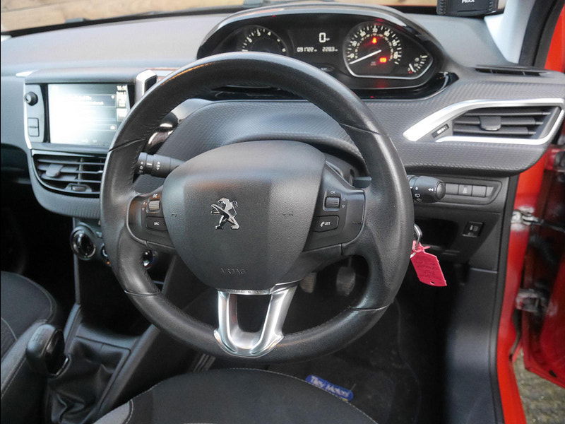 Peugeot 208 1.2 PureTech Active Hatchback 5dr Petrol Manual Euro 6 (82 ps) 5dr Manual 2026