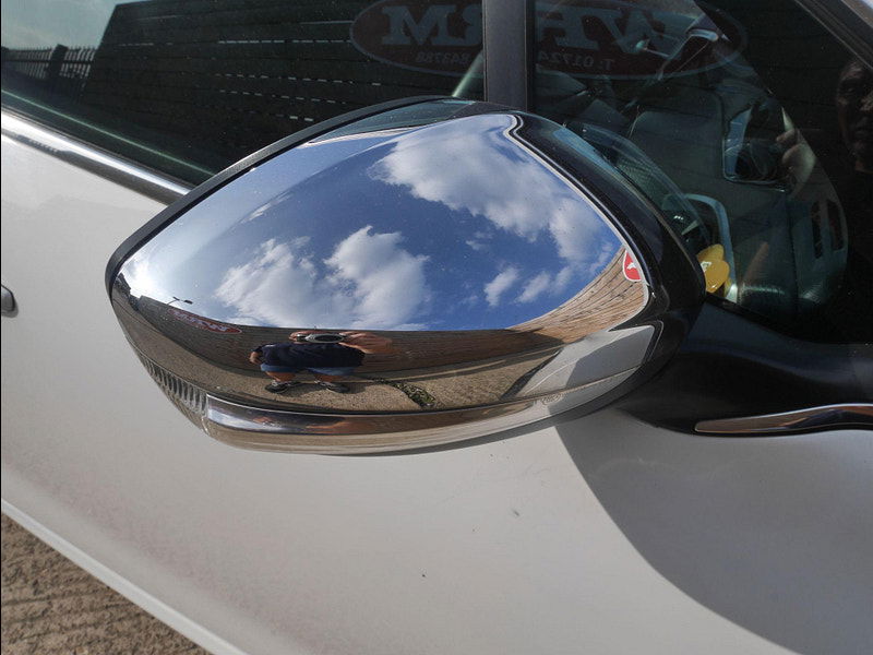 Peugeot 208 1.2 PureTech Allure Premium Euro 6 5dr 5dr Manual 2025