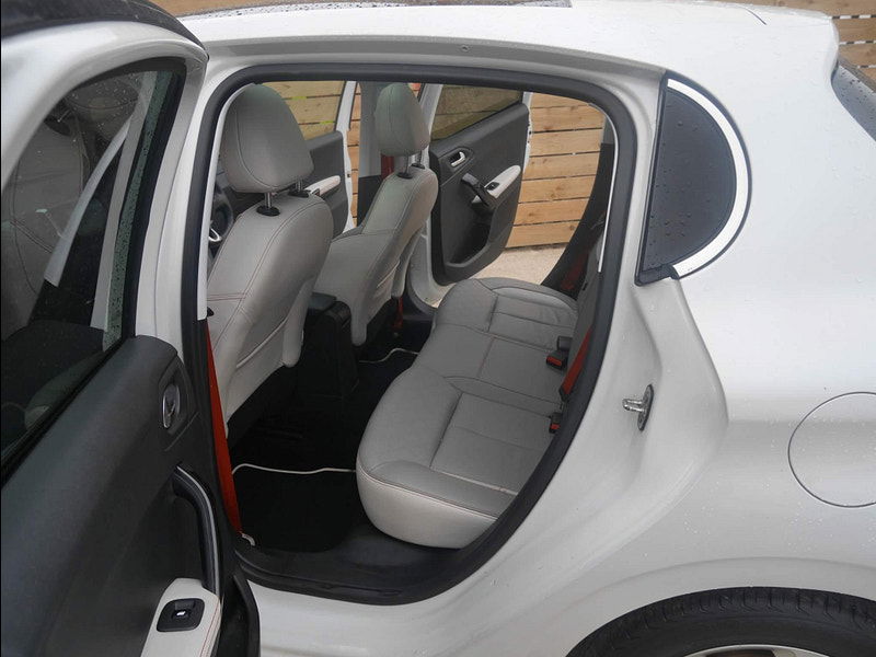 Peugeot 208 1.2 VTi PureTech Roland Garros Euro 5 5dr 5dr Manual 2025
