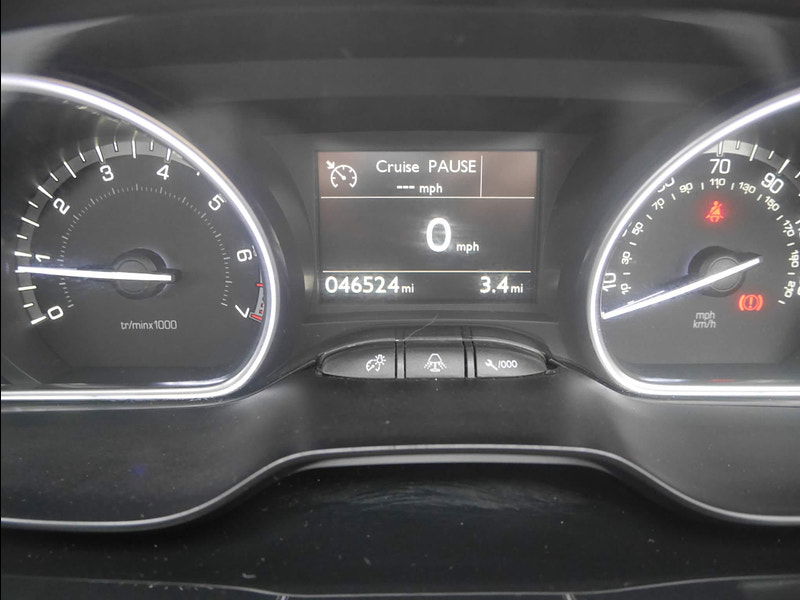 Peugeot 208 1.2 VTi PureTech Roland Garros Euro 5 5dr 5dr Manual 2025