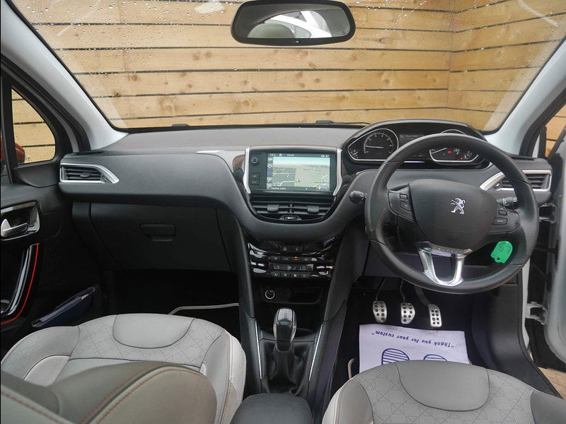 Peugeot 208 1.2 VTi PureTech Roland Garros Euro 5 5dr 5dr Manual 2025