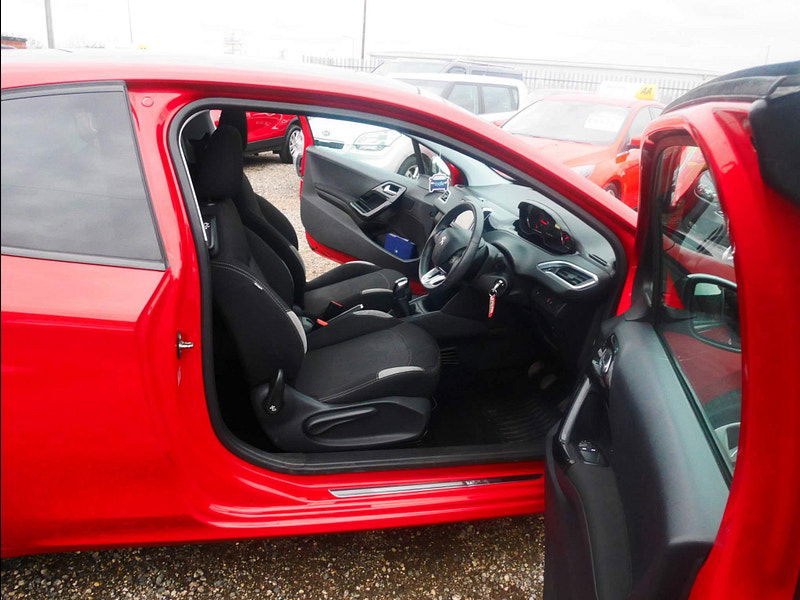 Peugeot 208 1.2 VTi PureTech Style Euro 6 3dr 3dr Manual 2025