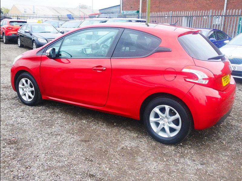 Peugeot 208 1.2 VTi PureTech Style Euro 6 3dr 3dr Manual 2025