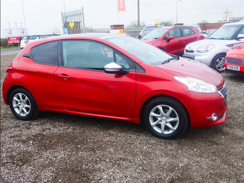Peugeot 208 1.2 VTi PureTech Style Euro 6 3dr 3dr Manual 2025