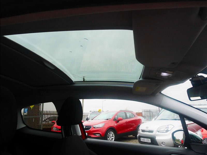 Peugeot 208 1.2 VTi PureTech Style Euro 6 3dr 3dr Manual 2025