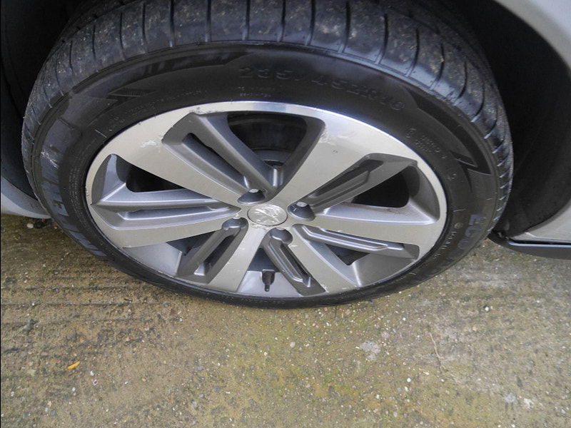 Peugeot 3008 1.6 HDi Allure SUV 5dr Diesel Manual Euro 5 (115 ps) 5dr Manual 2026