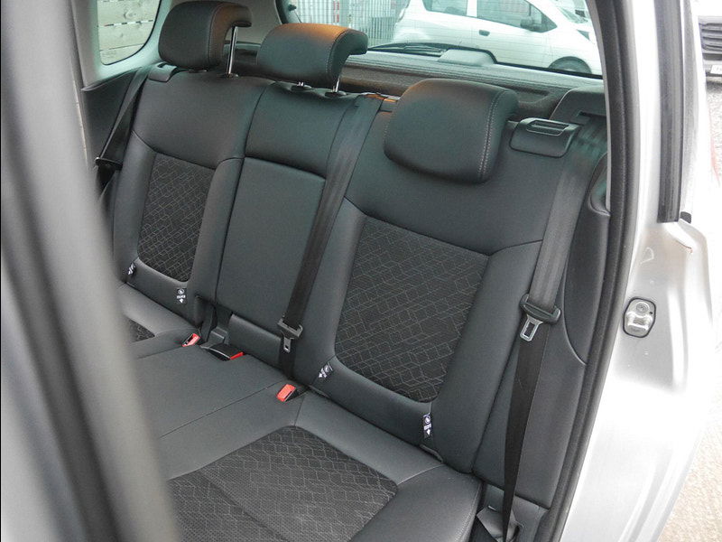 Peugeot 3008 1.6 HDi Allure SUV 5dr Diesel Manual Euro 5 (115 ps) 5dr Manual 2026