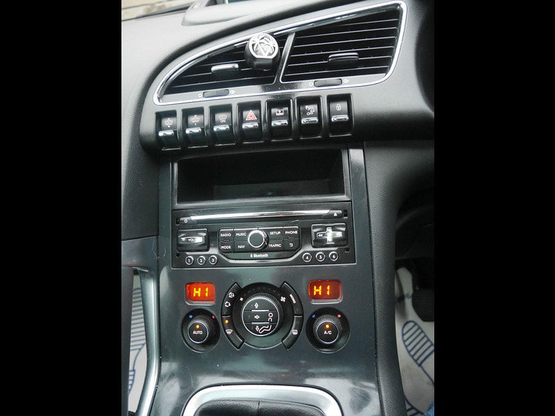 Peugeot 3008 1.6 HDi Allure SUV 5dr Diesel Manual Euro 5 (115 ps) 5dr Manual 2026