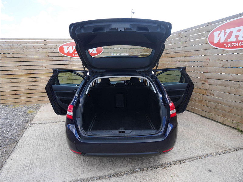 Peugeot 308 SW 1.6 HDi Allure Euro 5 (s/s) 5dr 5dr Manual 2025