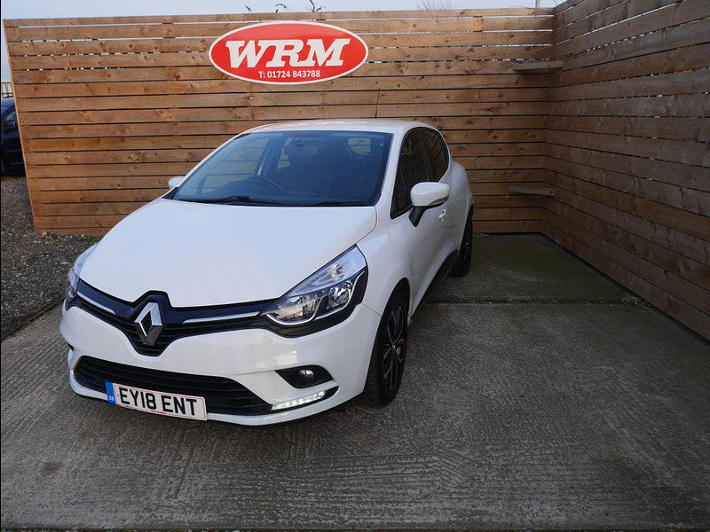 Renault Clio 0.9 TCe Play Euro 6 (s/s) 5dr 5dr Manual 2025